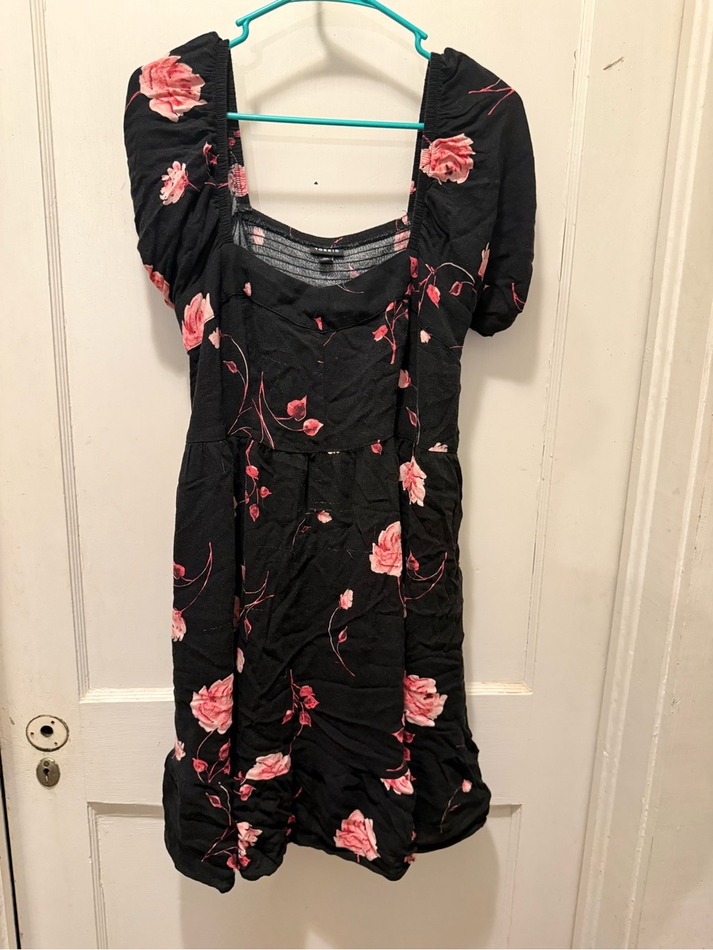 torrid Black Dress with Pink Rose Print and Puff Sleeves